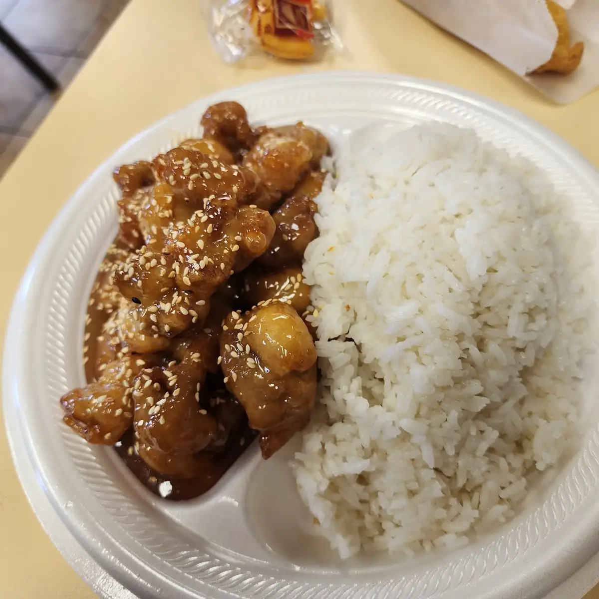 Sesame Chicken and White Rice