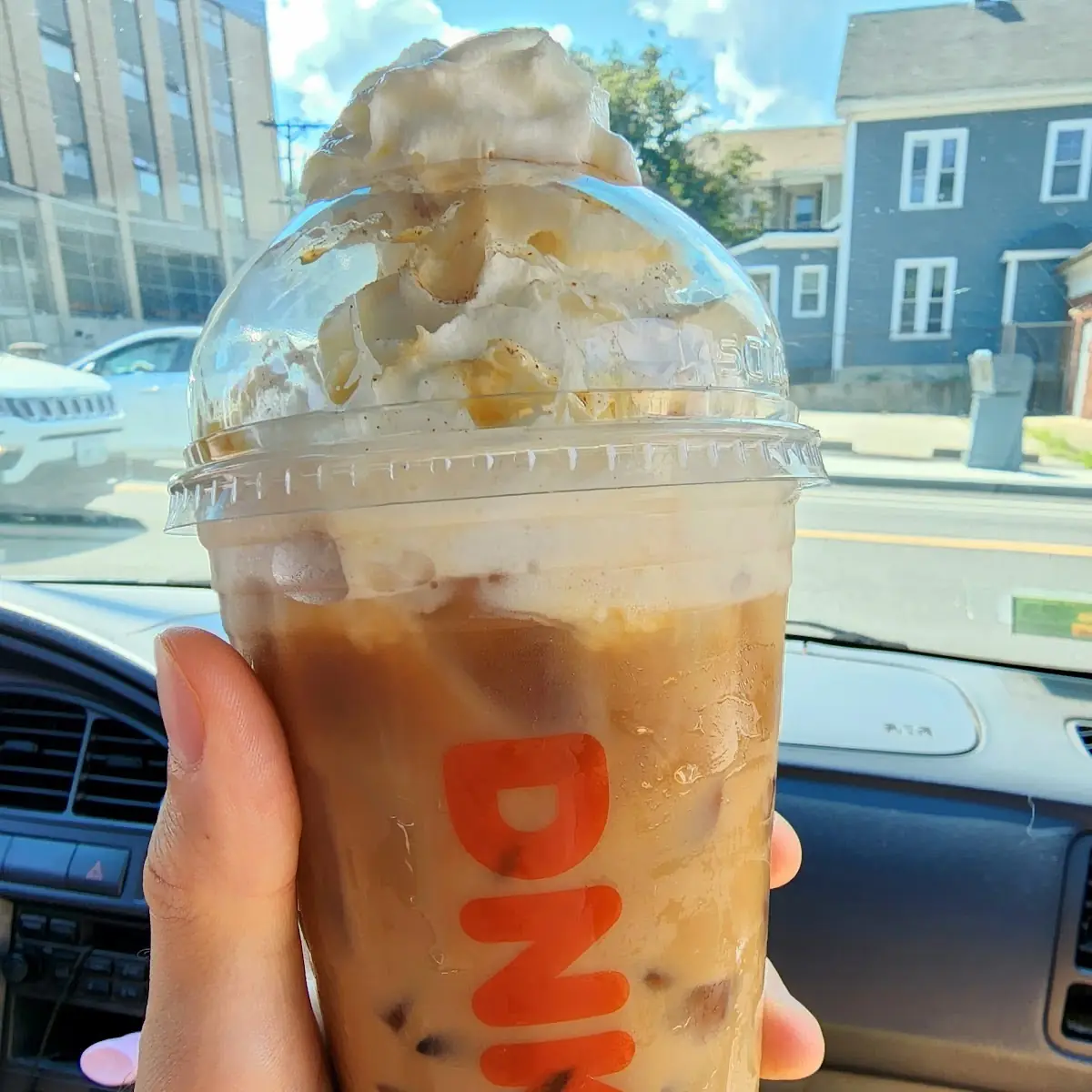 Iced Dunkalatte