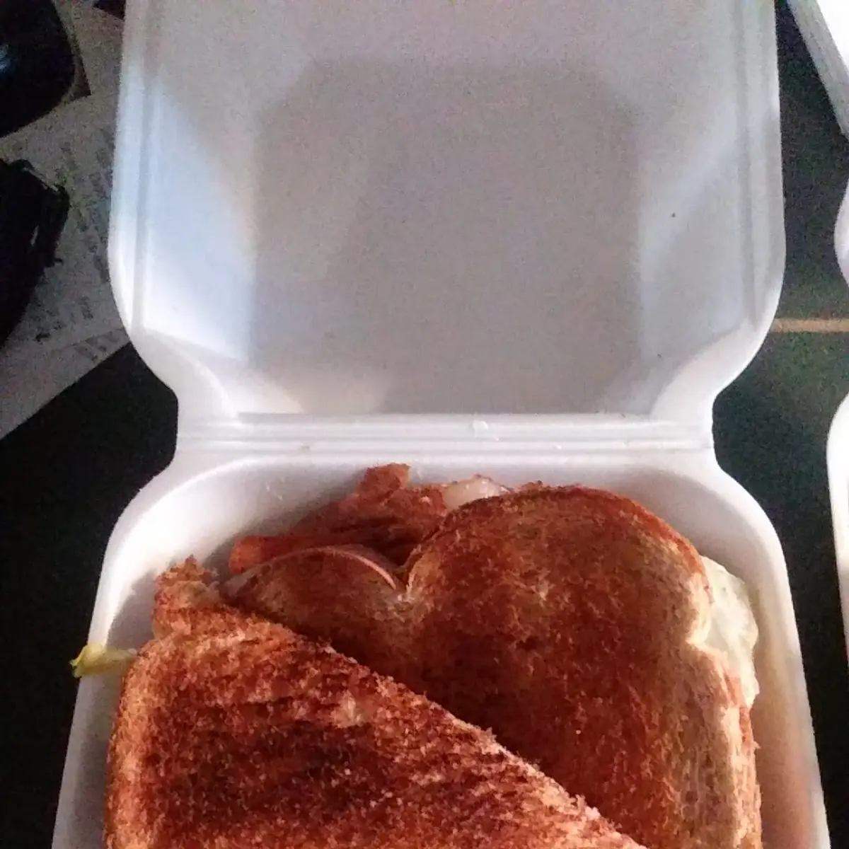 blt Sandwich on Wheat Toast