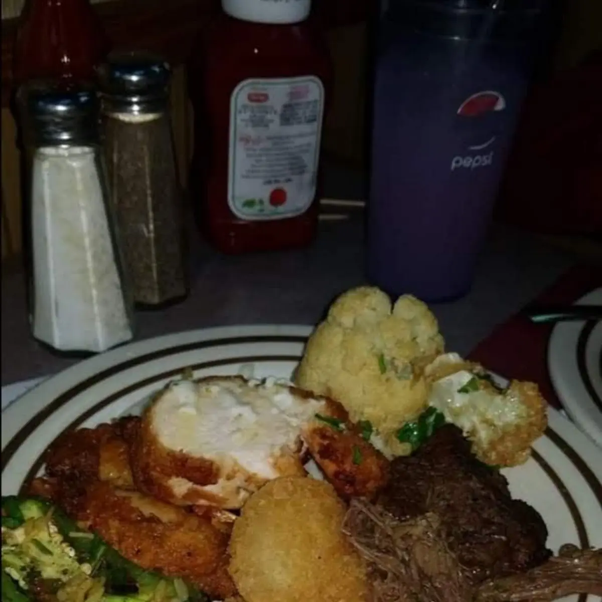 Bandeja Salvadoreña