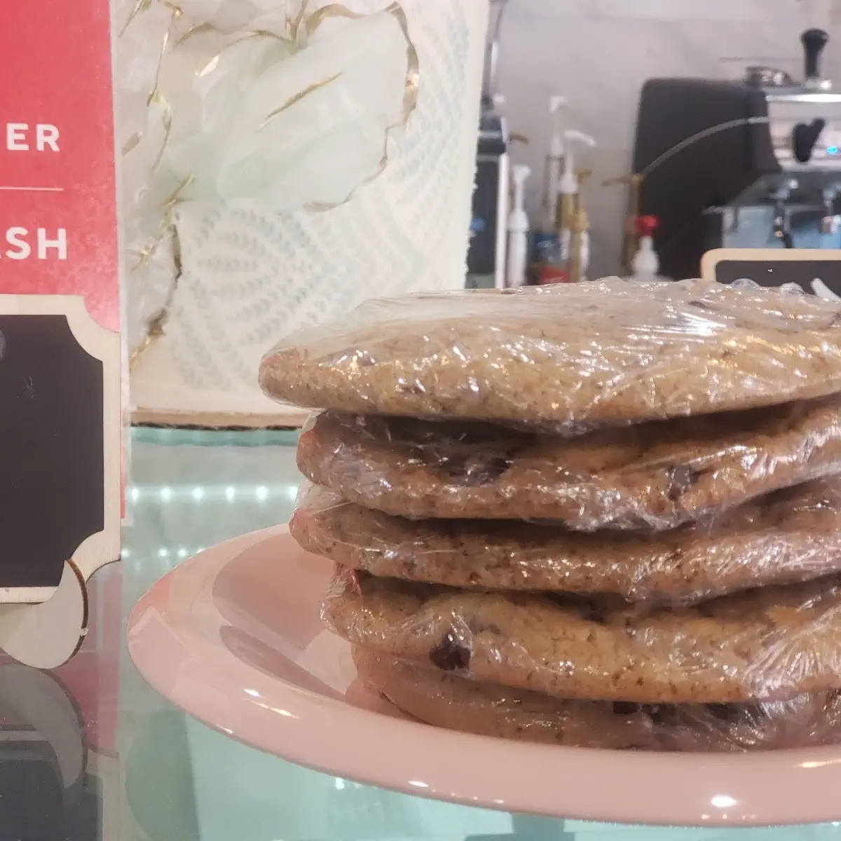Vegan Chocolate Chip Cookies