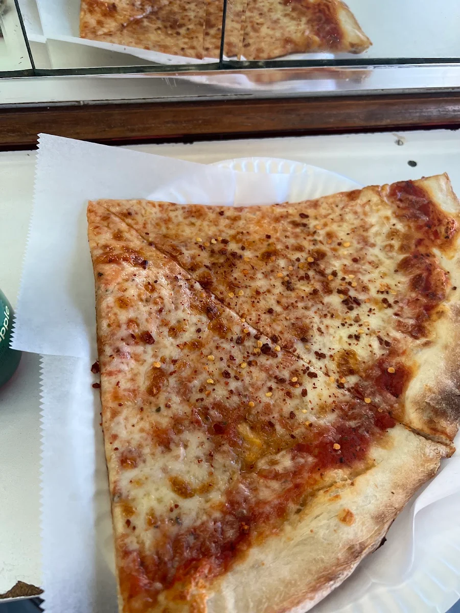Plain Pizza with Red Pepper Flakes