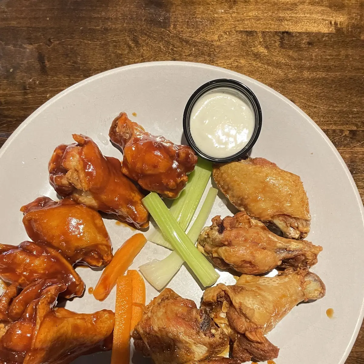 Sauce Chicken Wings