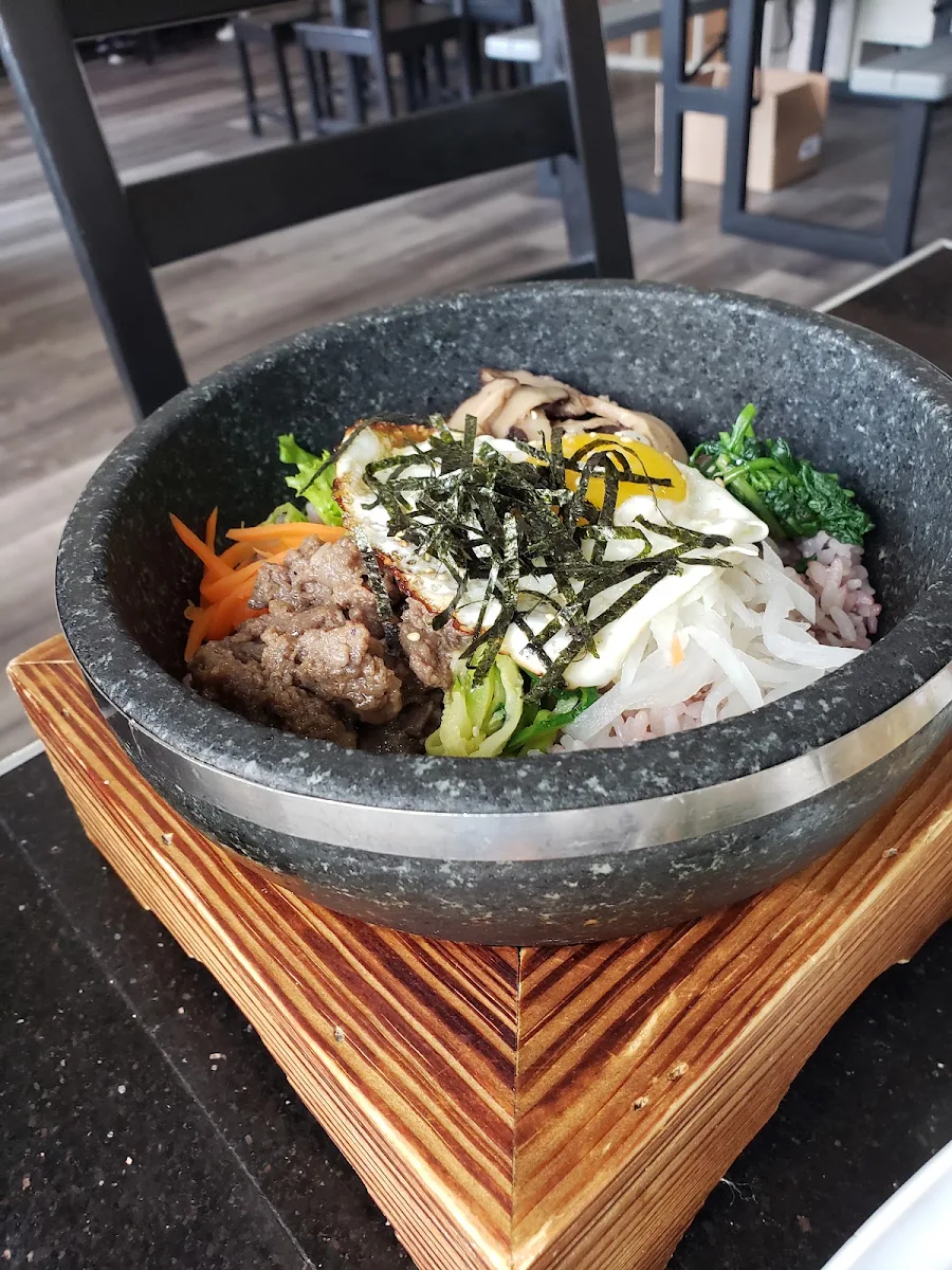 불고기 stir-fried bulgogi