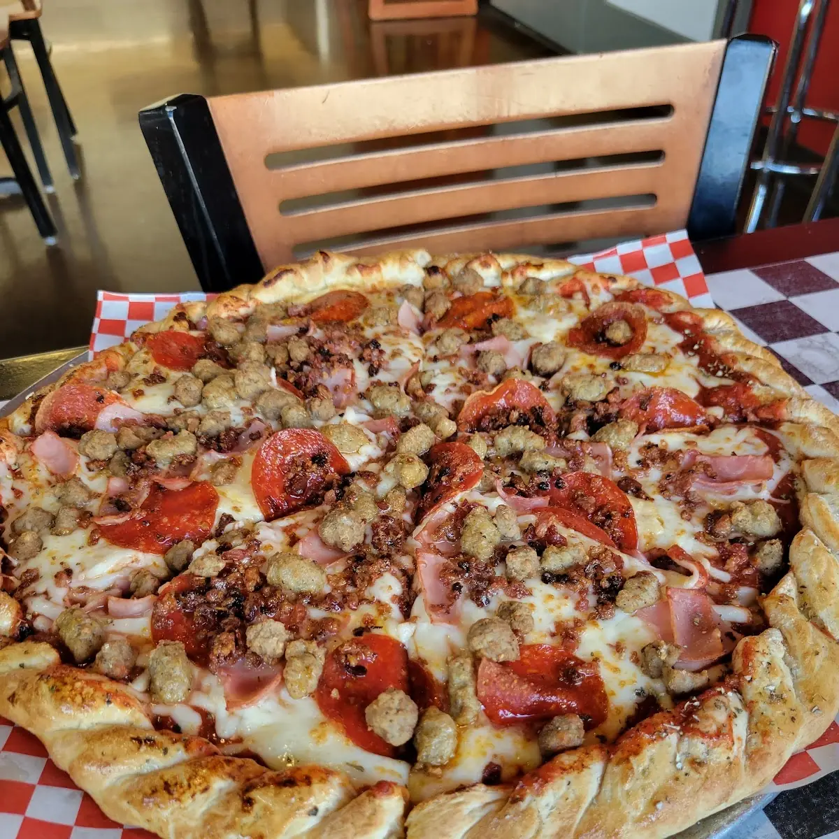 Meat Pizza 14
