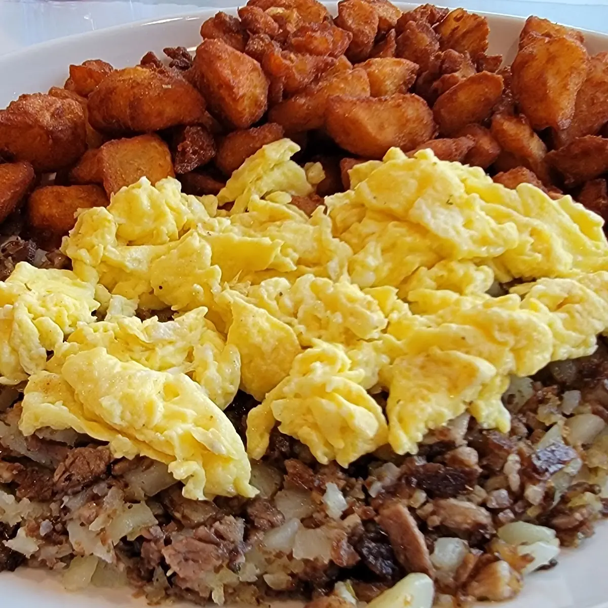 Scrambled Eggs & French Fries