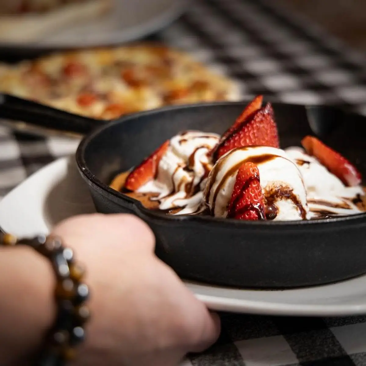 Cookie Skillet Sundae