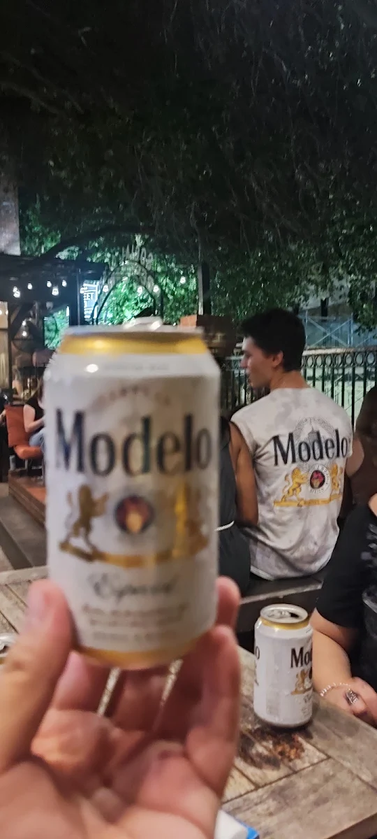 Modelo Especial