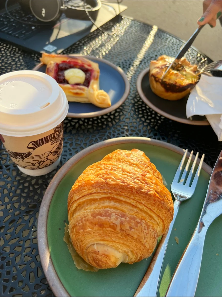 Plain Croissant