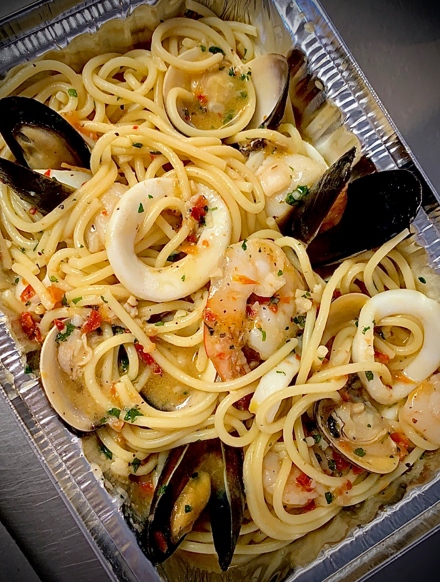 Seafood Linguini