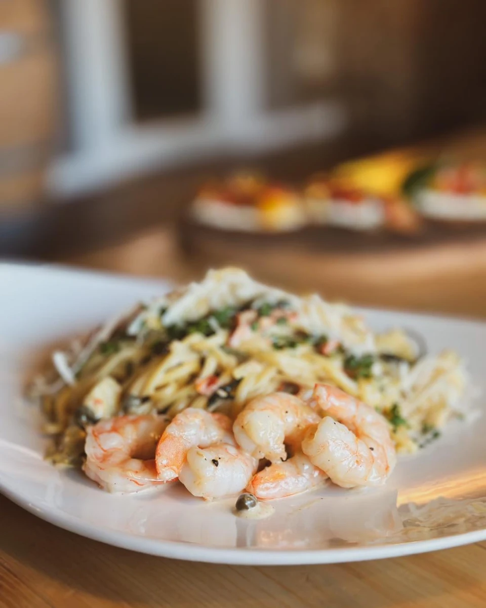 Lemon Pepper Prawn Linguine