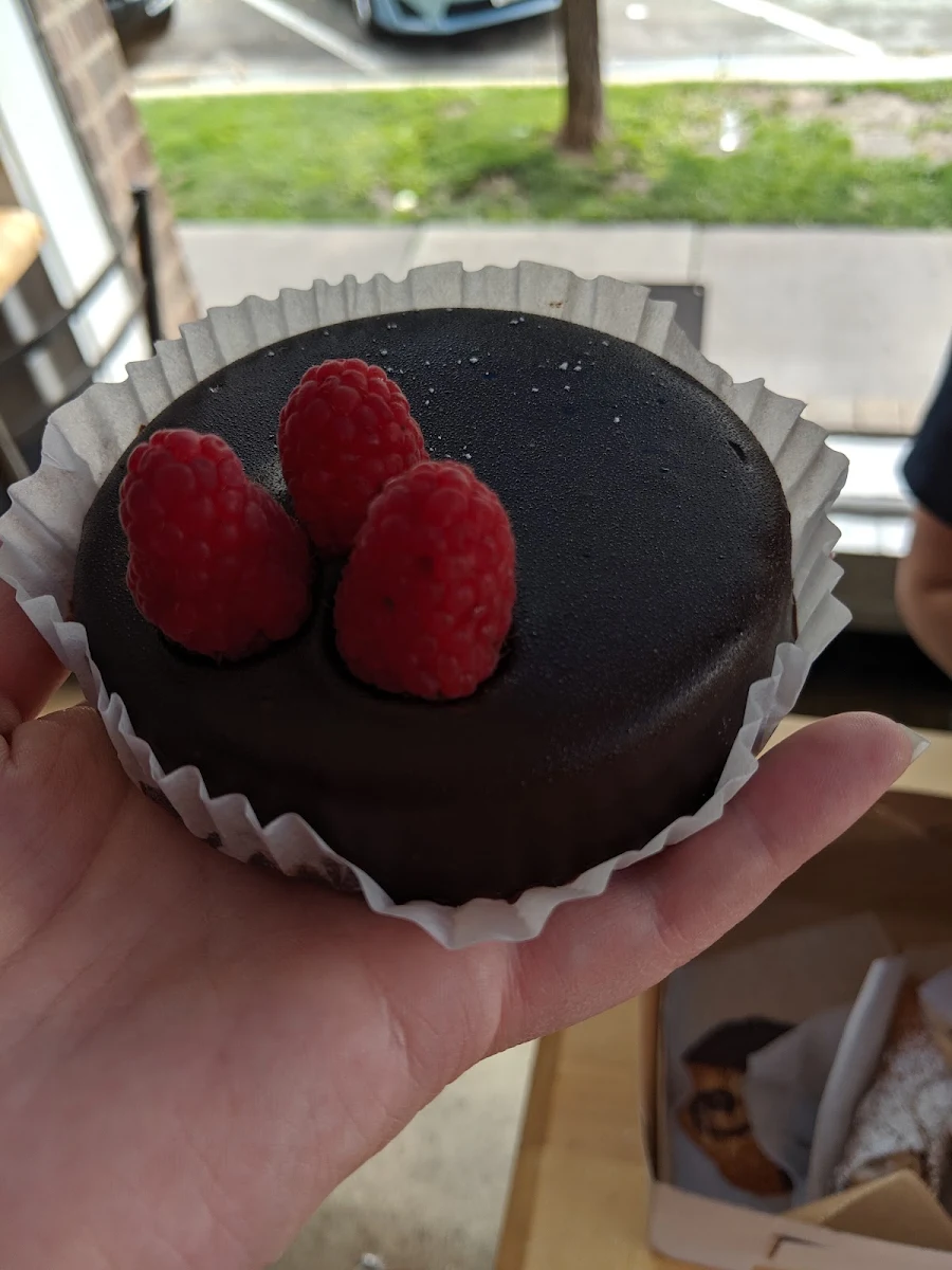 Flourless Chocolate Cake