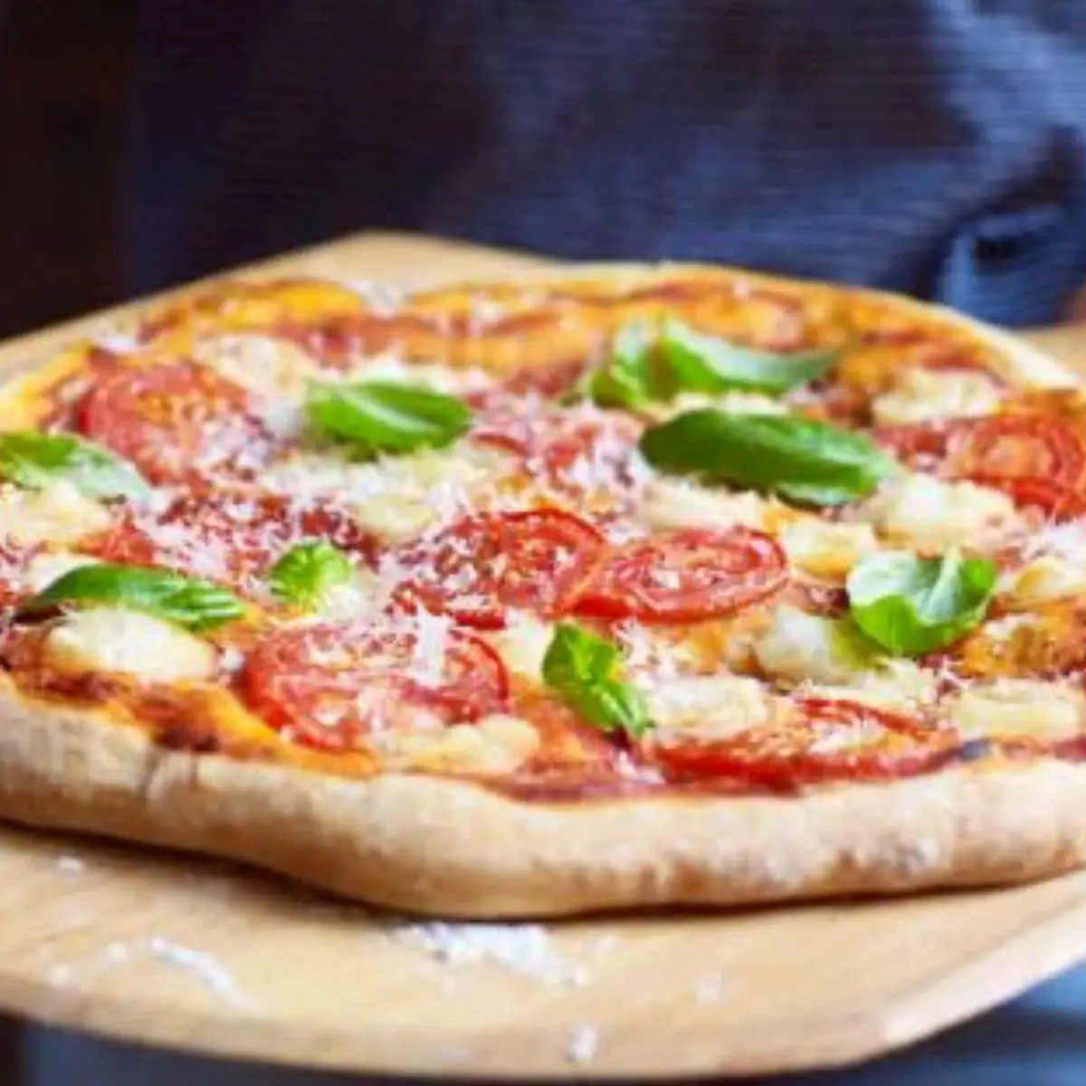 8 Slices Margherita Pizza
