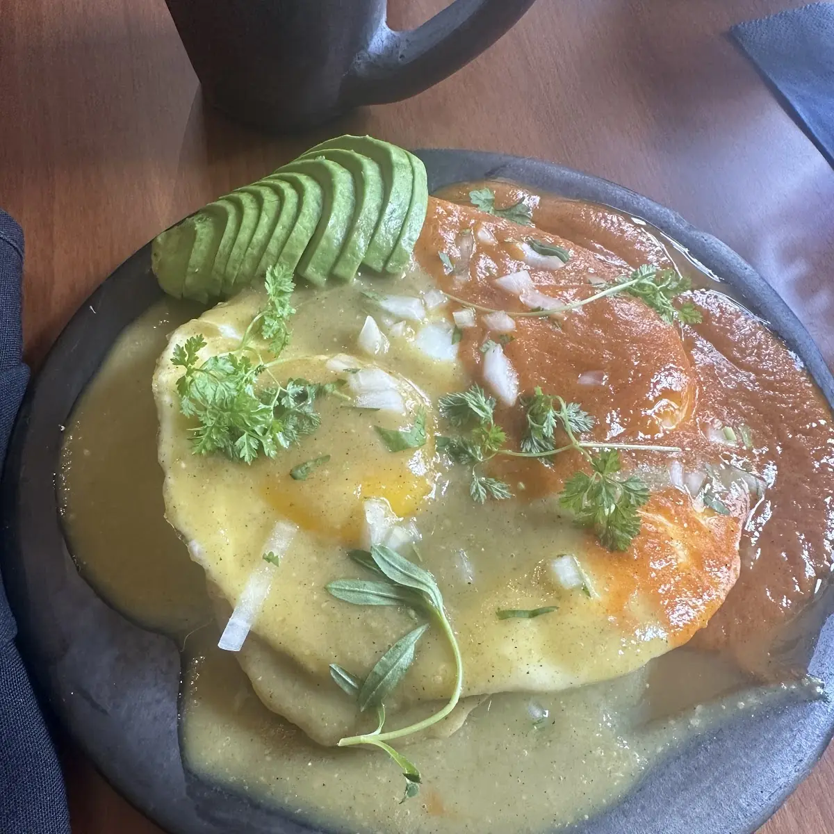 Huevos Divorciados