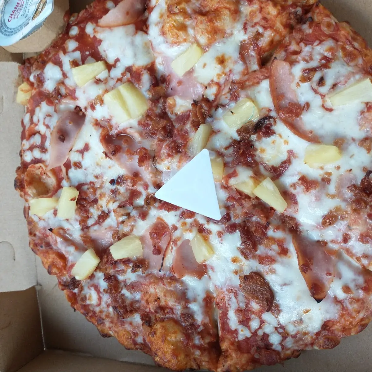 Hawaiian Pizza