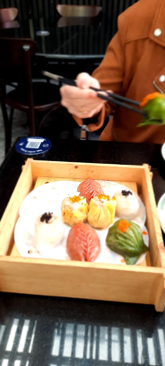Assorted Steamed Dim Sum, Tai Tai
