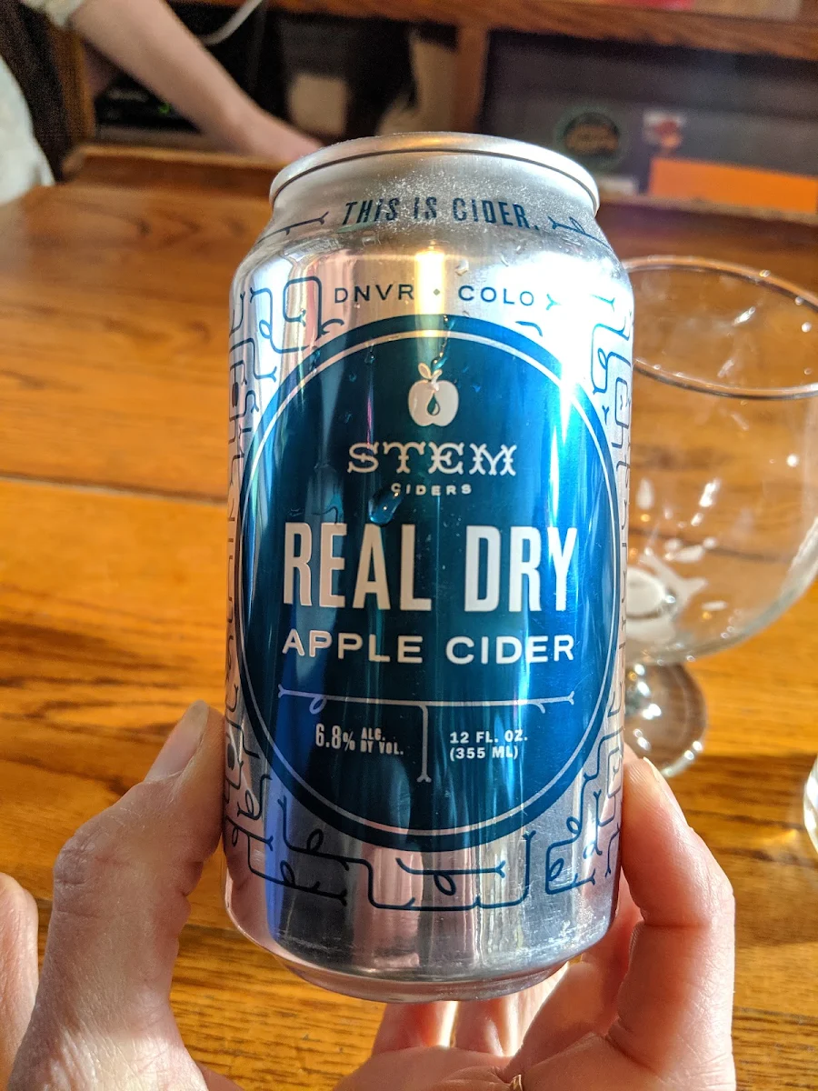Stem Real Dry Hard Cider