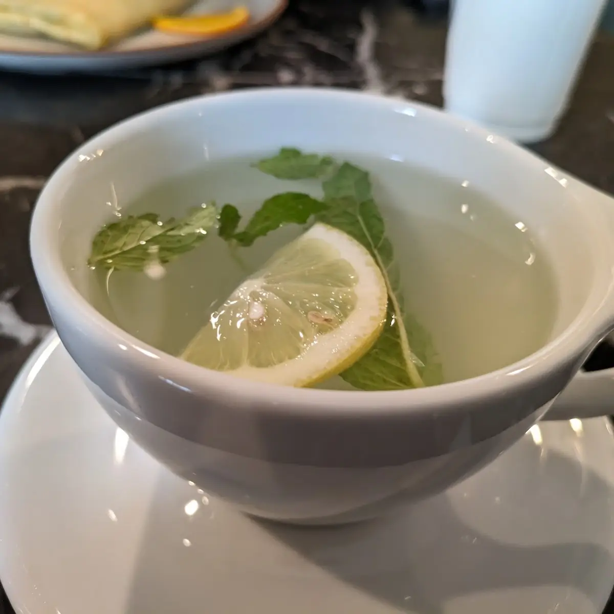 Lemon Tea with Elderflower and Mint