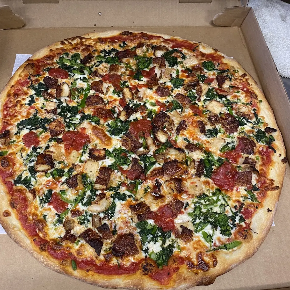 5) White Pizza (Medium - 14)
