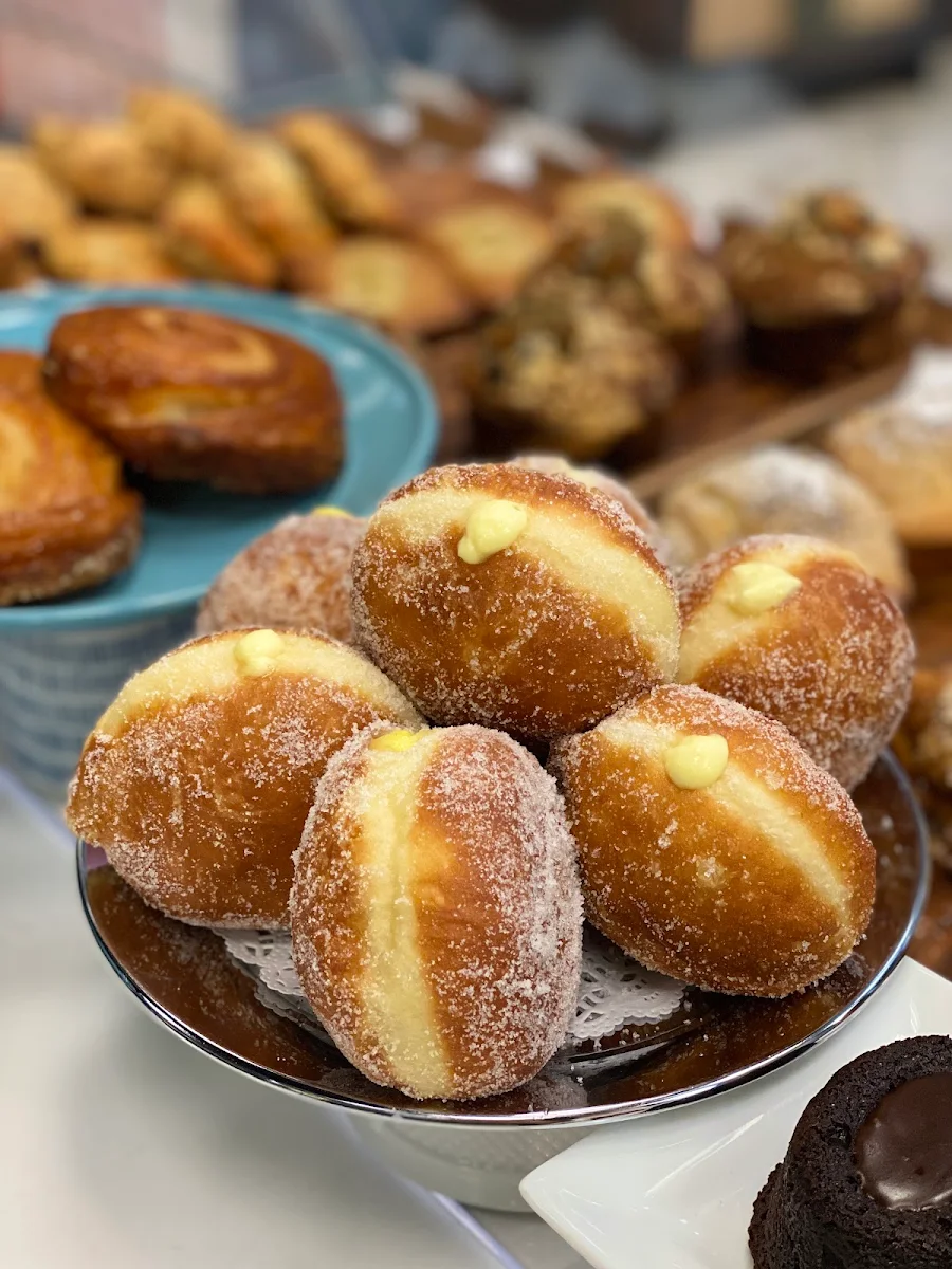 Crème Brûlée Donut