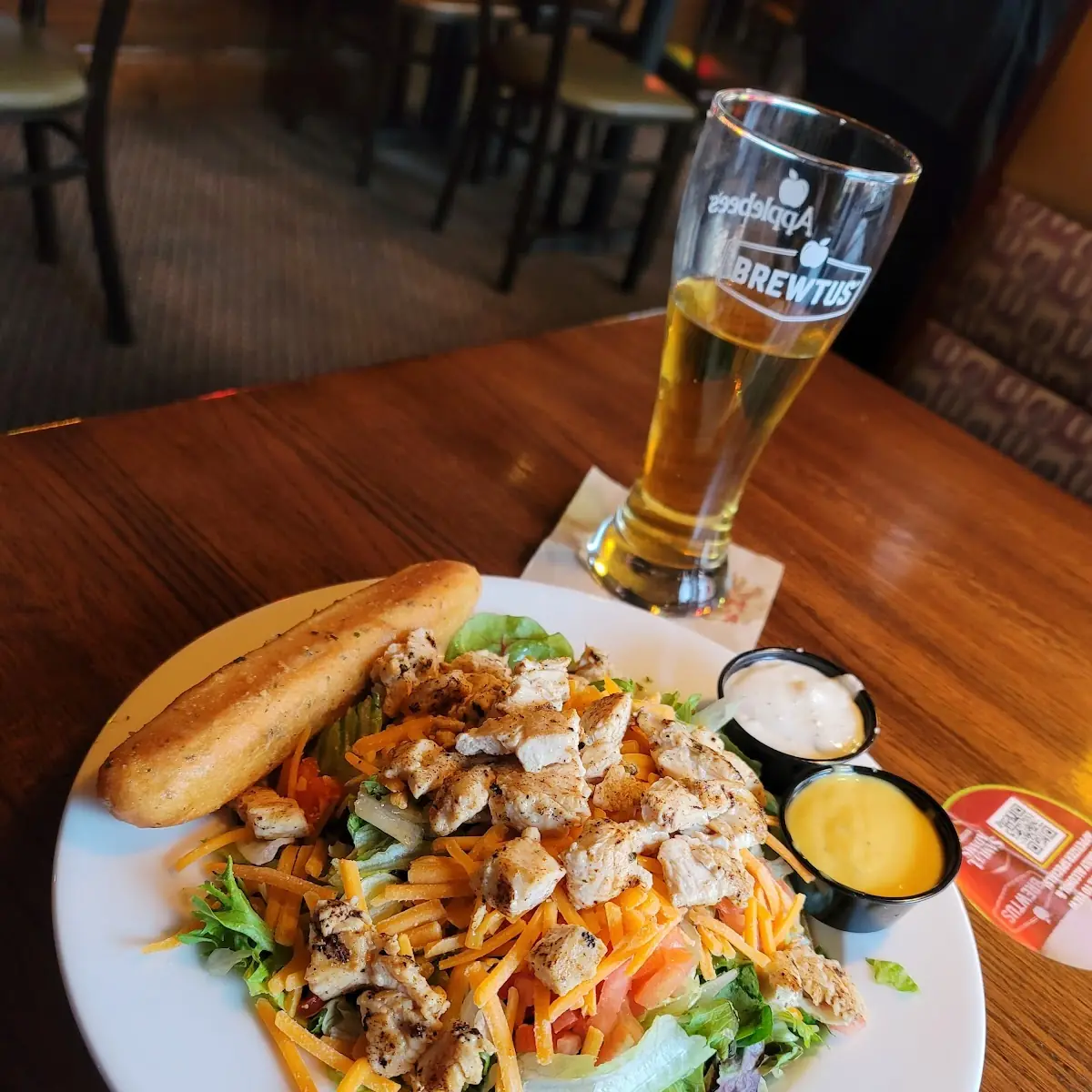 New California Grilled Chicken Salad