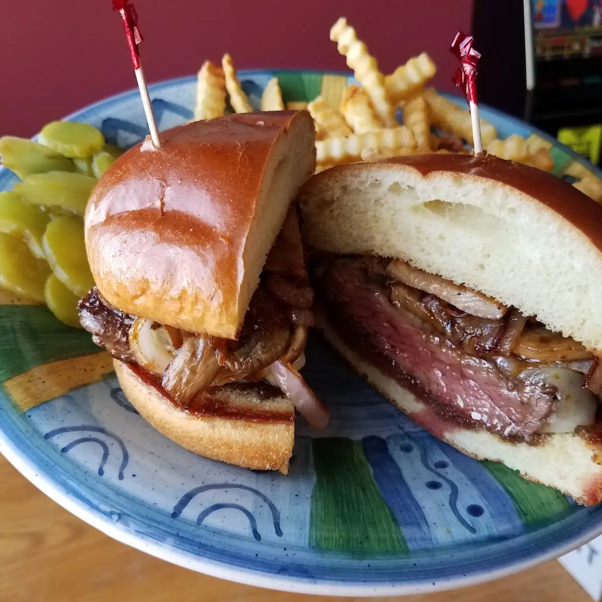 Albatros Tenderloin Steak Sandwich
