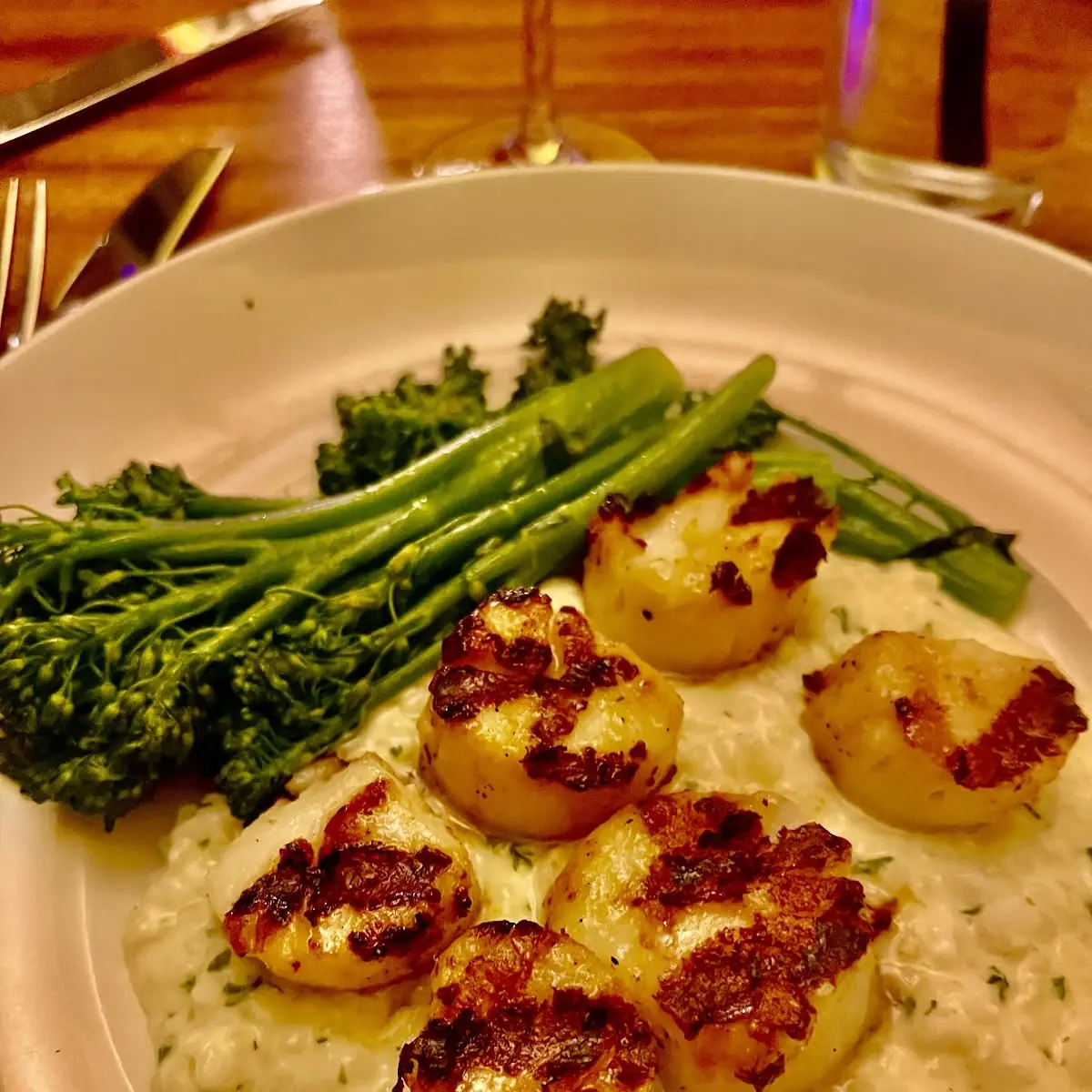 Caramelized Grilled Sea Scallops with Risotto