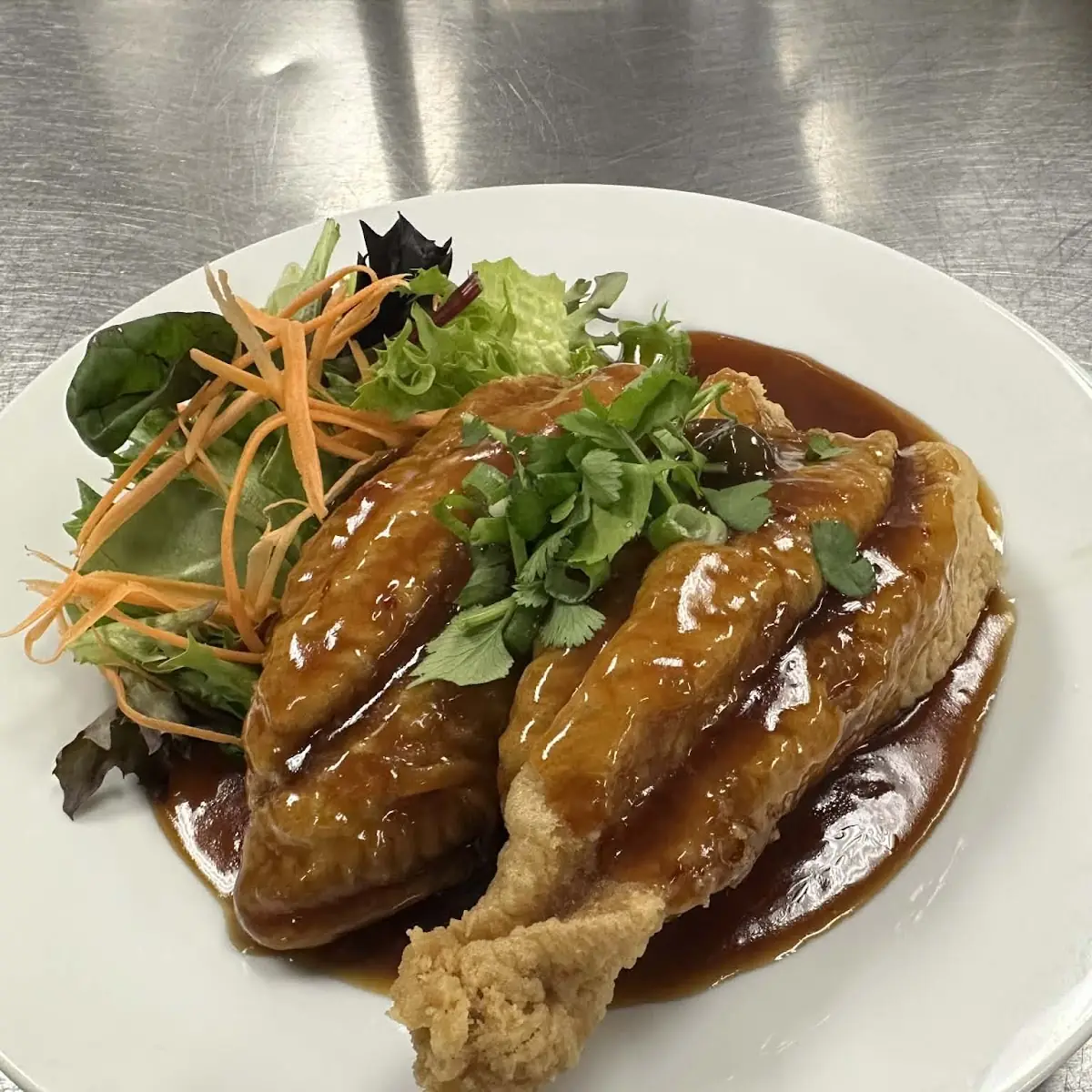 Khai Mam Kai Steam Ginger Chicken