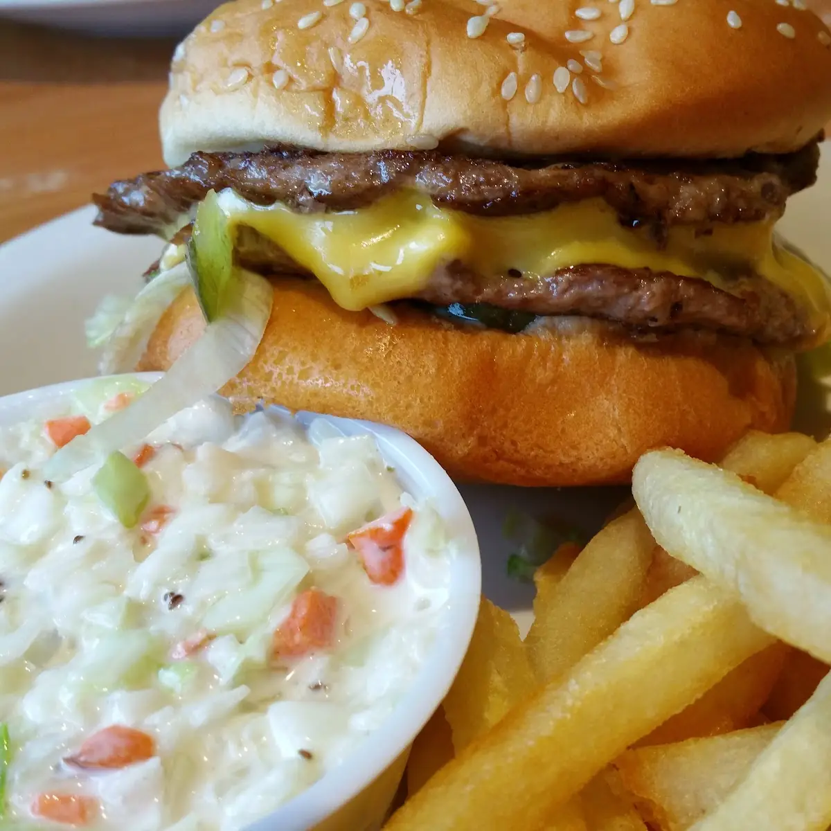 Mr Burger Platter