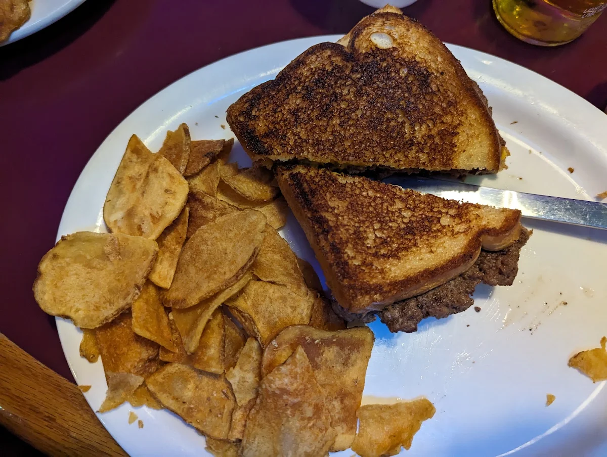Grilled Cheese Cheeseburger