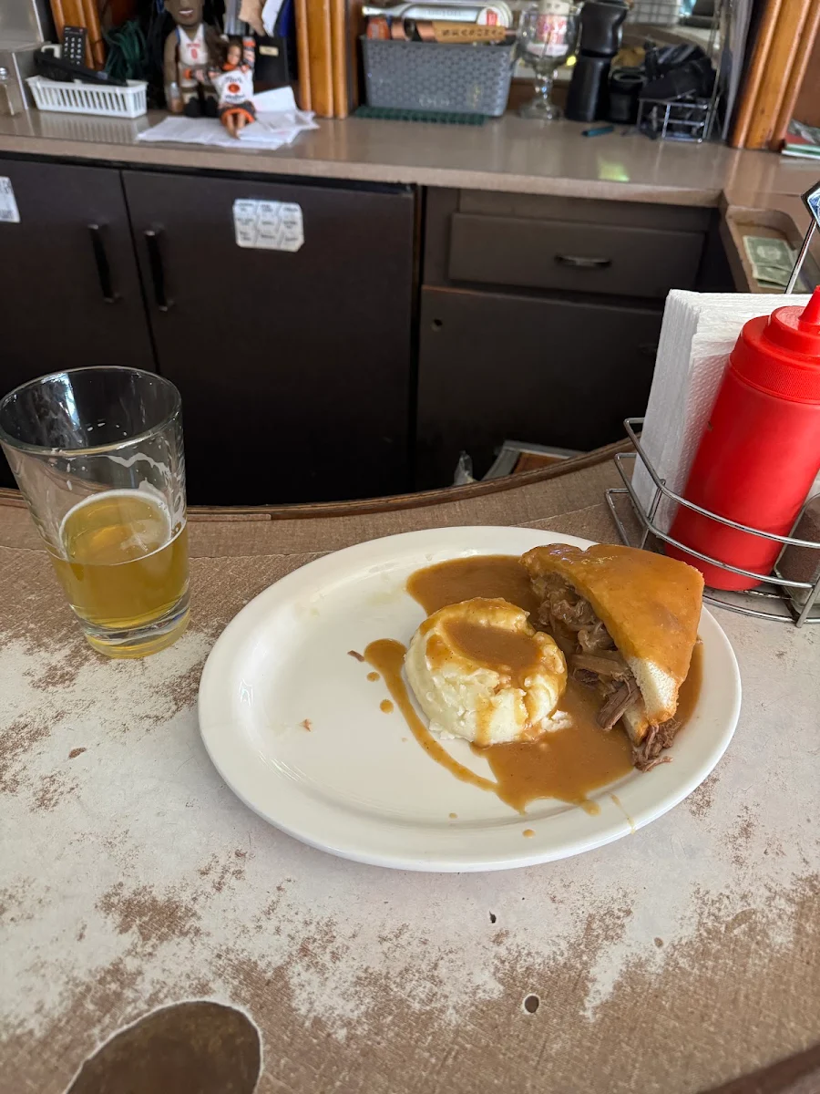 Hot Roast Beef Sandwich