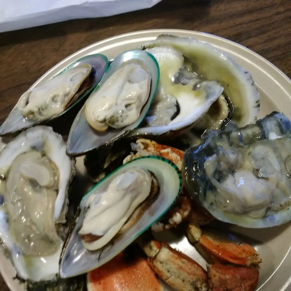 Raw Oysters with Cocktail Sauce
