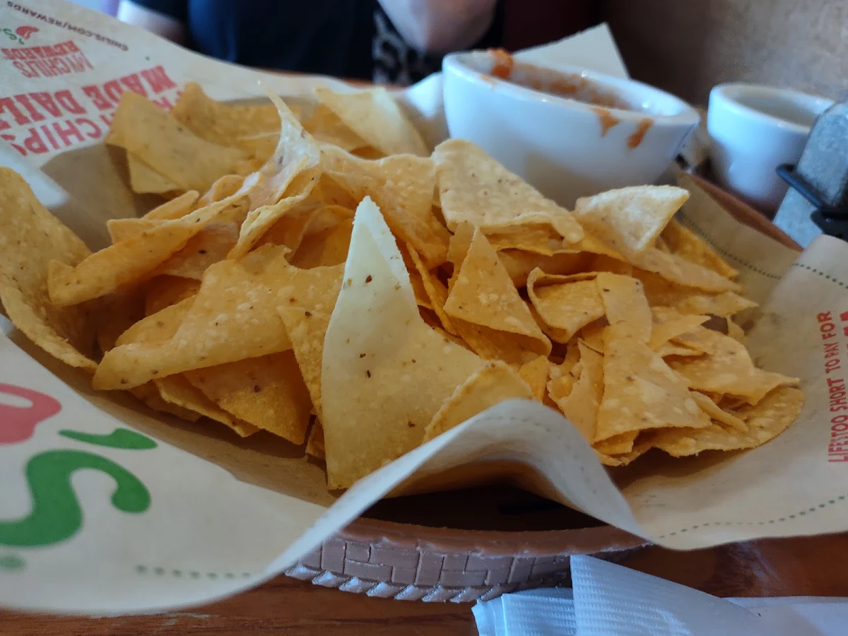 House Chips with White Cheese Sauce