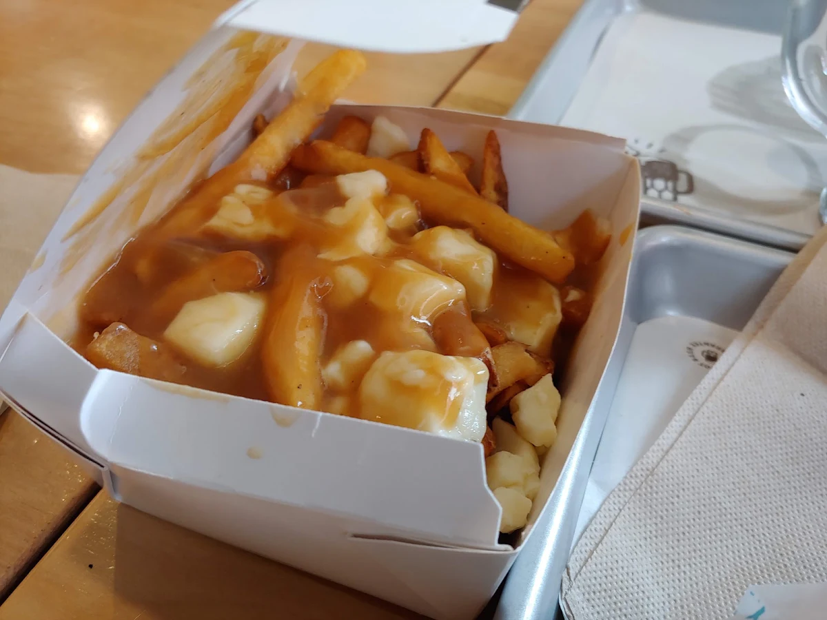 Poutine, A&W Canada