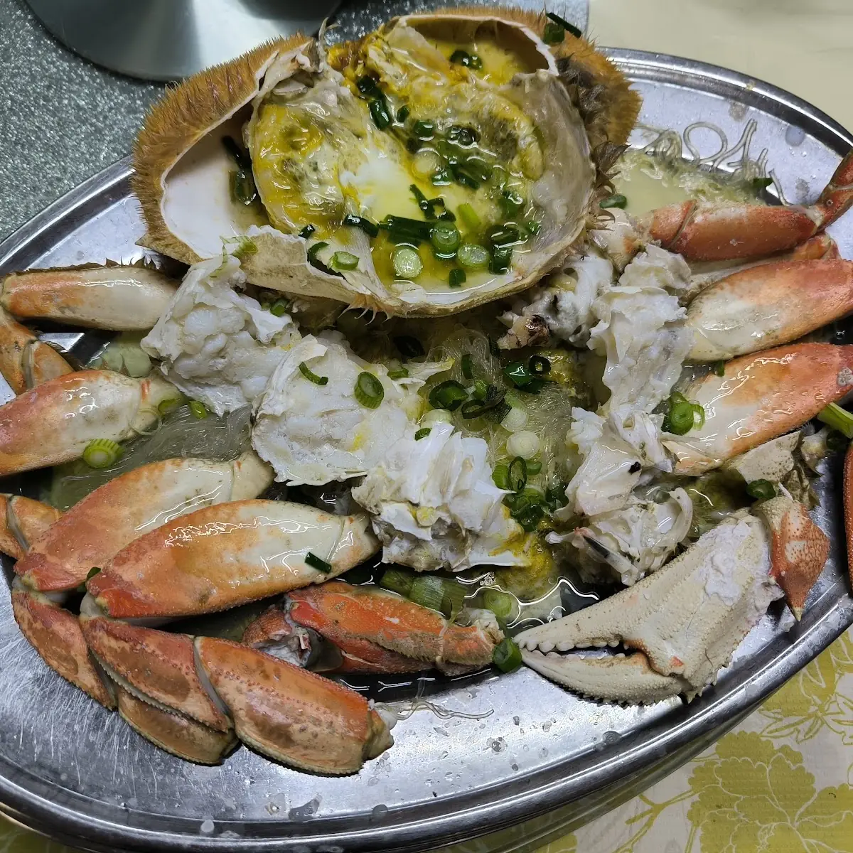 Steamed BC Crab with Clear Noodle