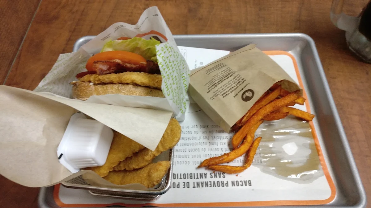 blt Chicken Burger
