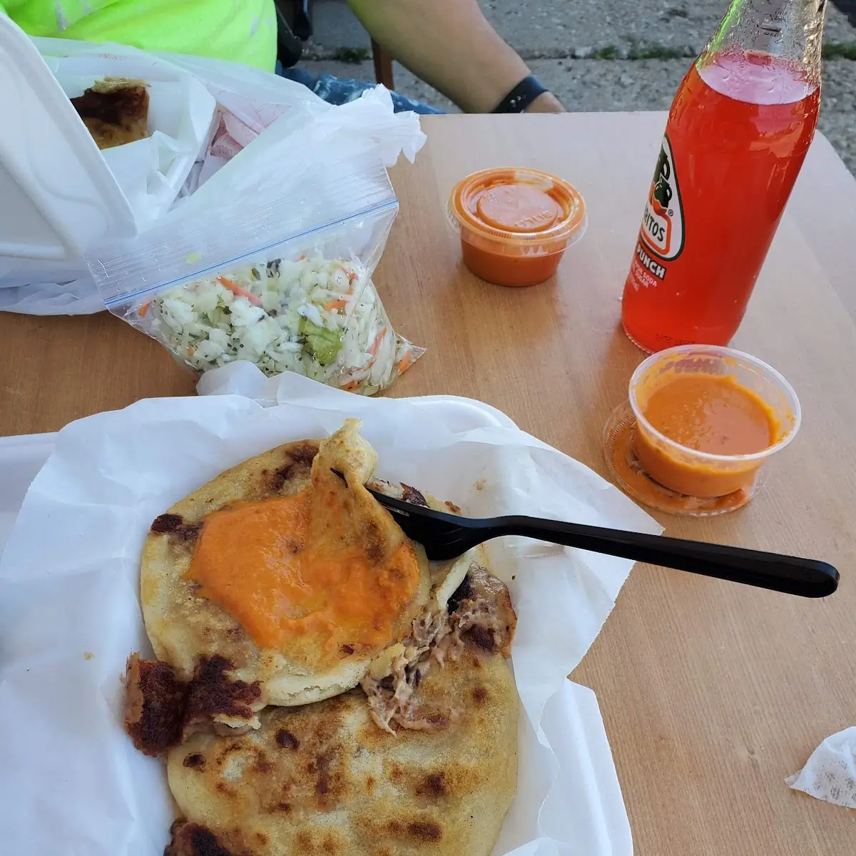 Pupusas Revueltas