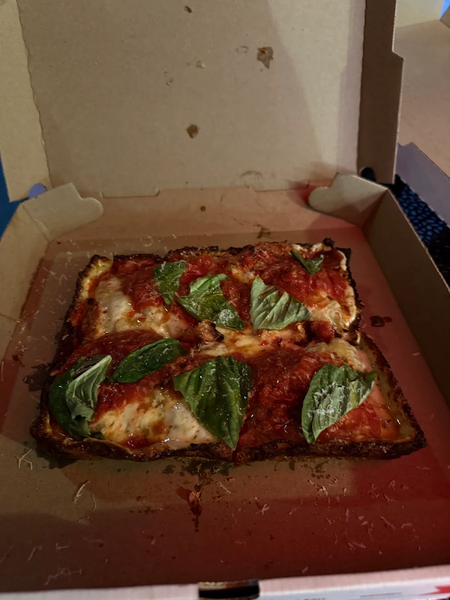 Spicy Pepperoni Pie