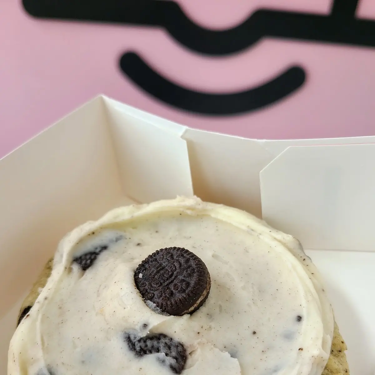 Cookies & Cream Milkshake Cookie