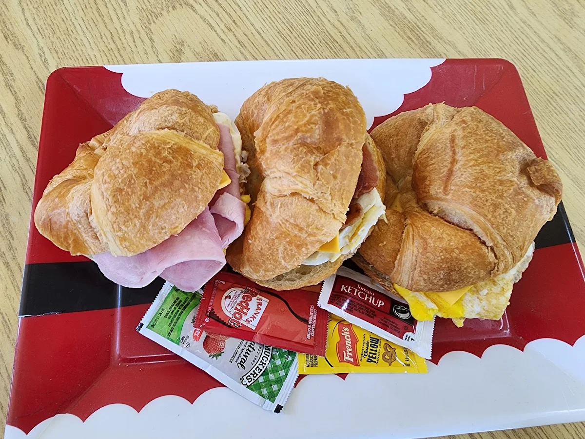 Big Breakfast Croissant