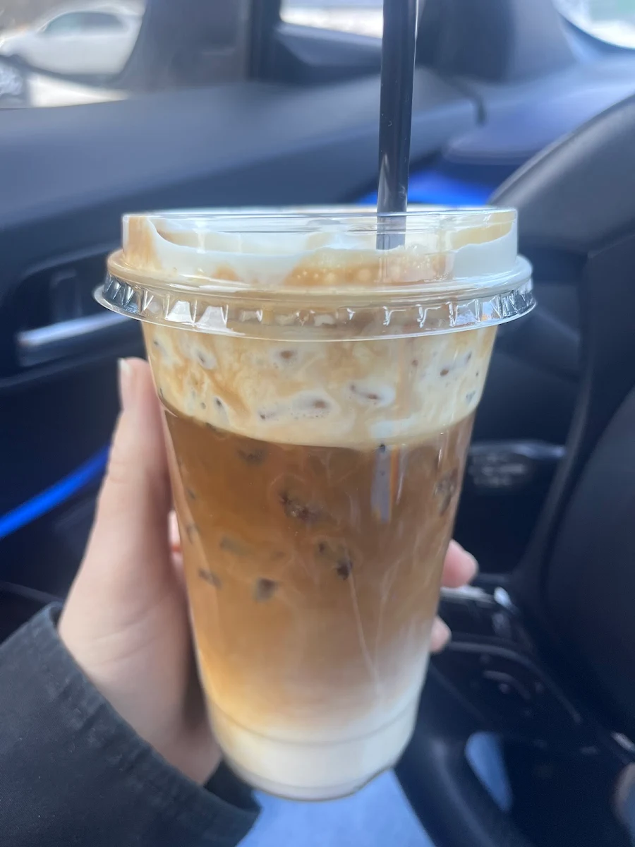 Iced Caramel Macchiato