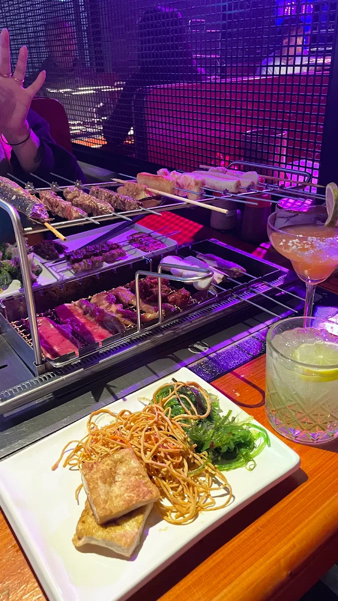 Highlights, Discovery Fusion BBQ Buffet 炭所