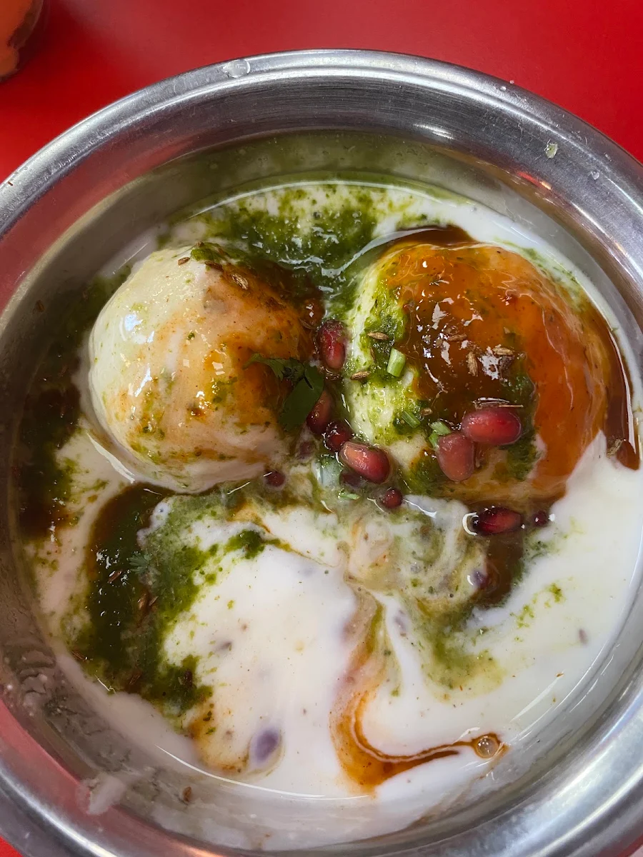 Dahi Bhalla, Indian Villa Curry N Cake