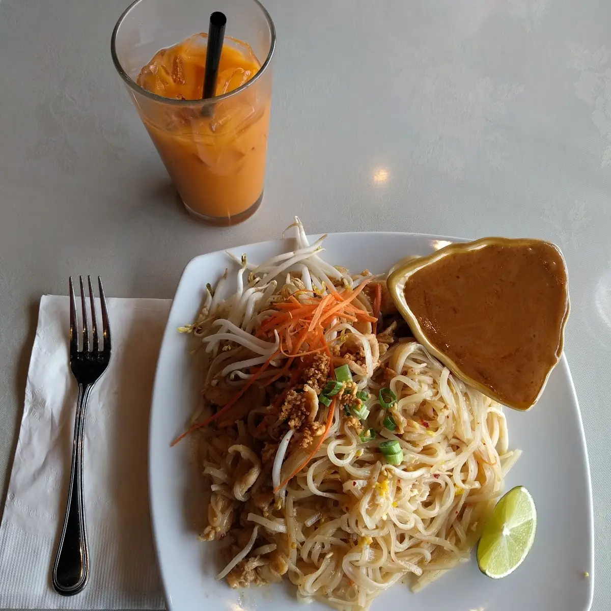 Chicken Pad Thai