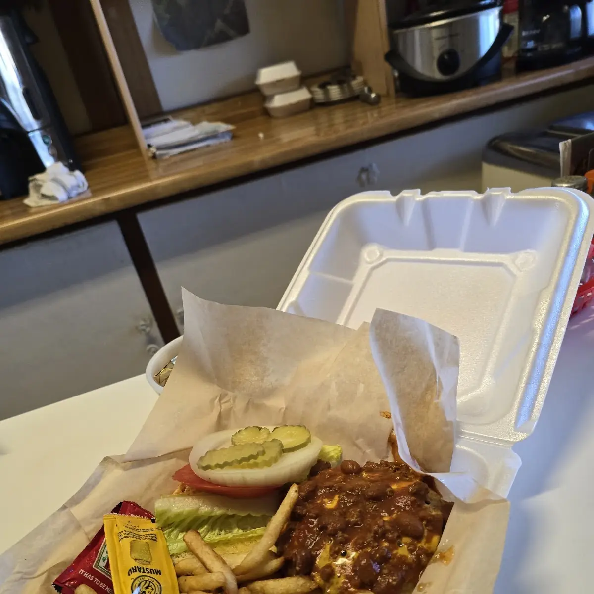 California Chili Cheese Burger