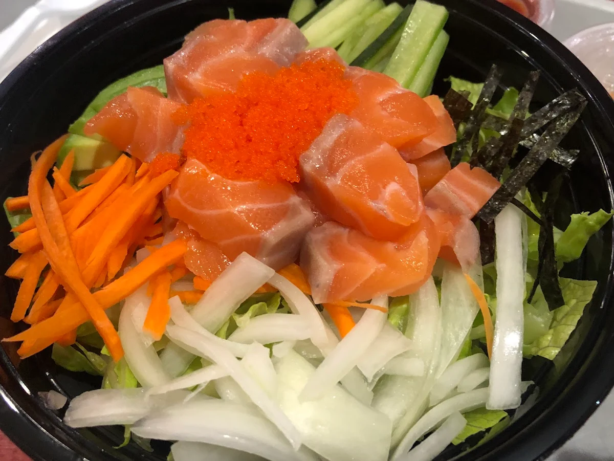 Raw Saimon & Vege Bibimbop, Sushi & Bbbop