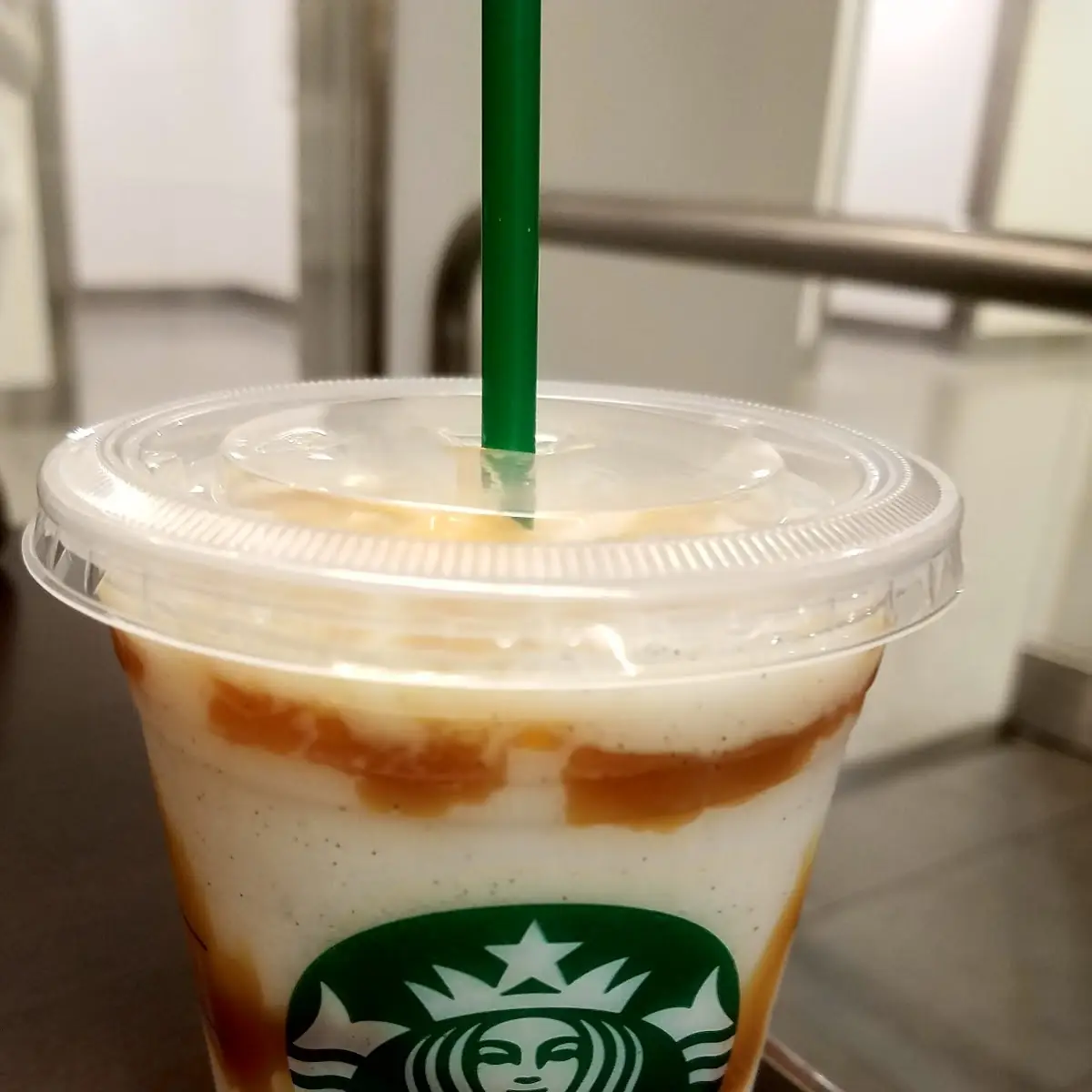 Vanilla Bean Latte & Extra Carmel
