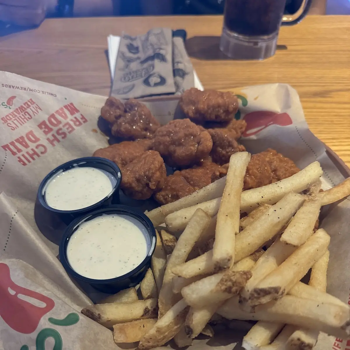 Boneless Buffalo Wings and Fries