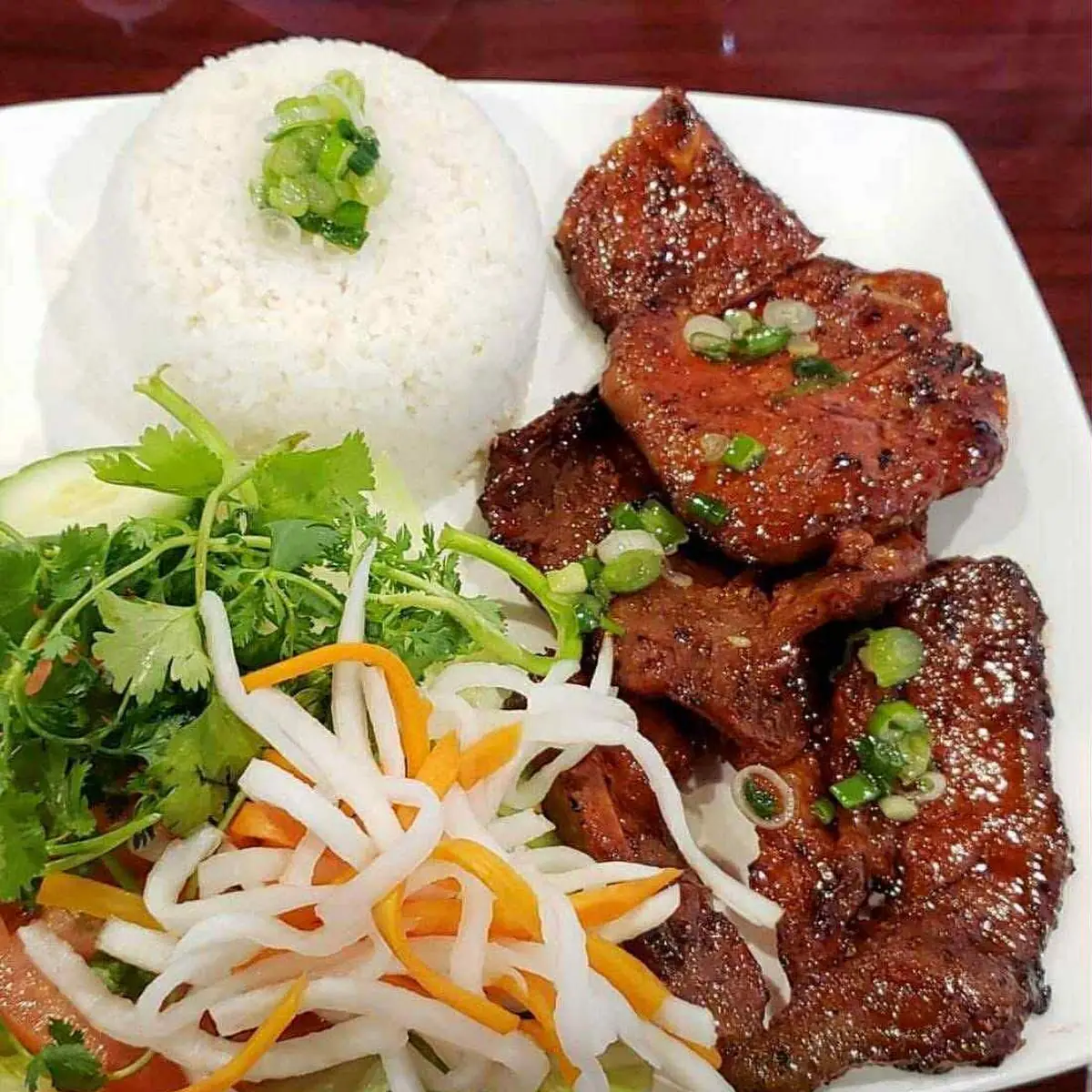 Com Thit Heo Nuong