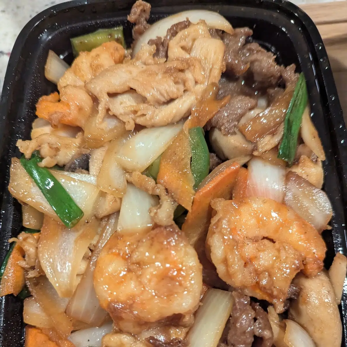 Double Delight with Garlic Sauce